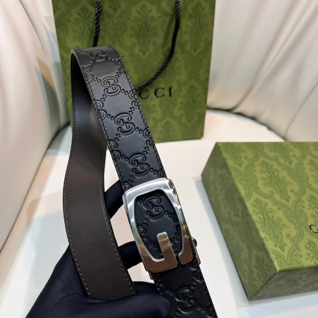 Square G reversible leather belt — image 3
