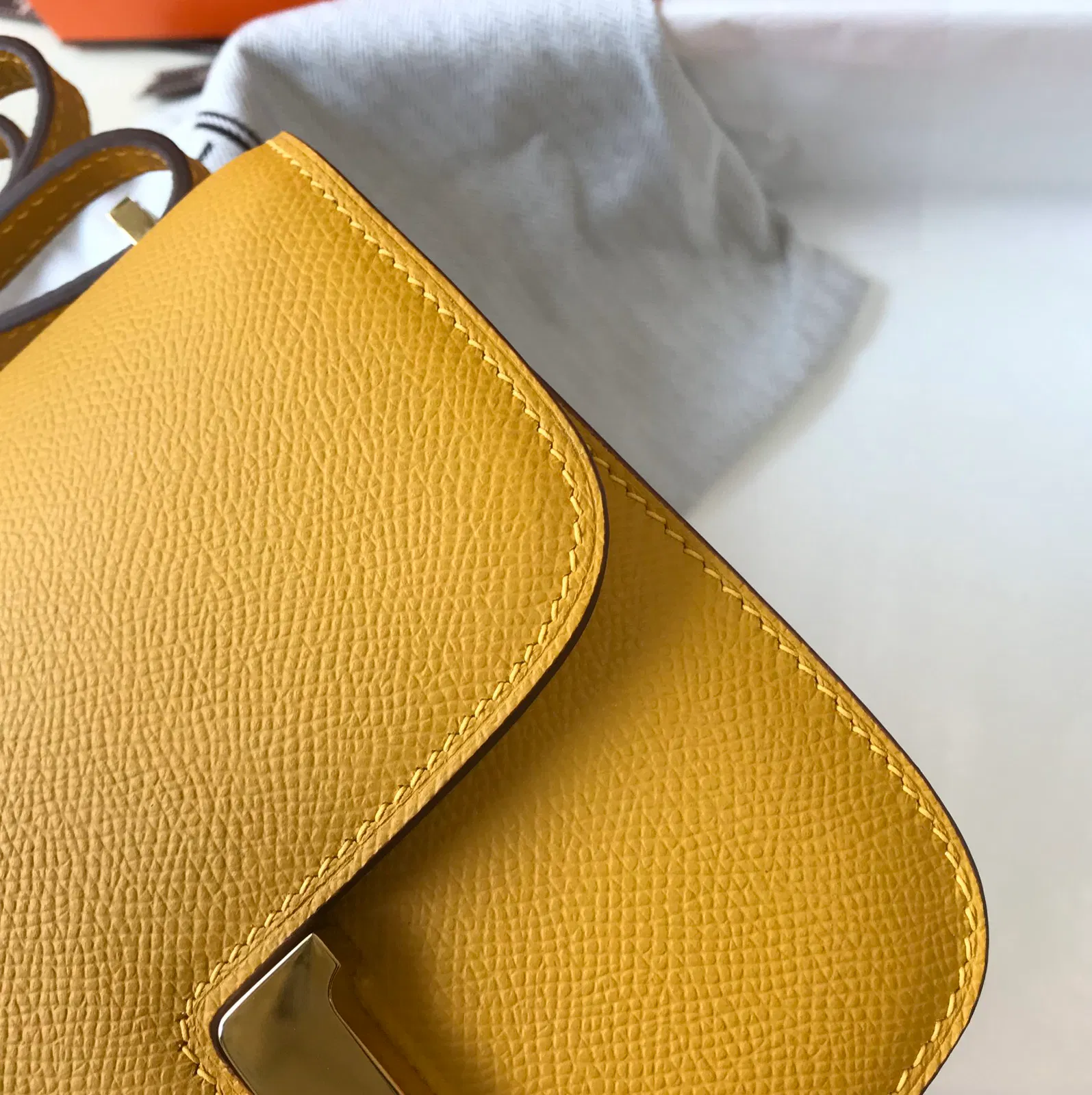 Hermes Constance — image 4