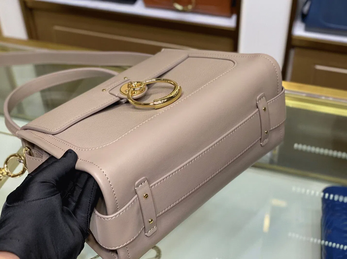 Top Quality Replica Chloe Small Tess Day Bag In Grey Grained Leather — image 7