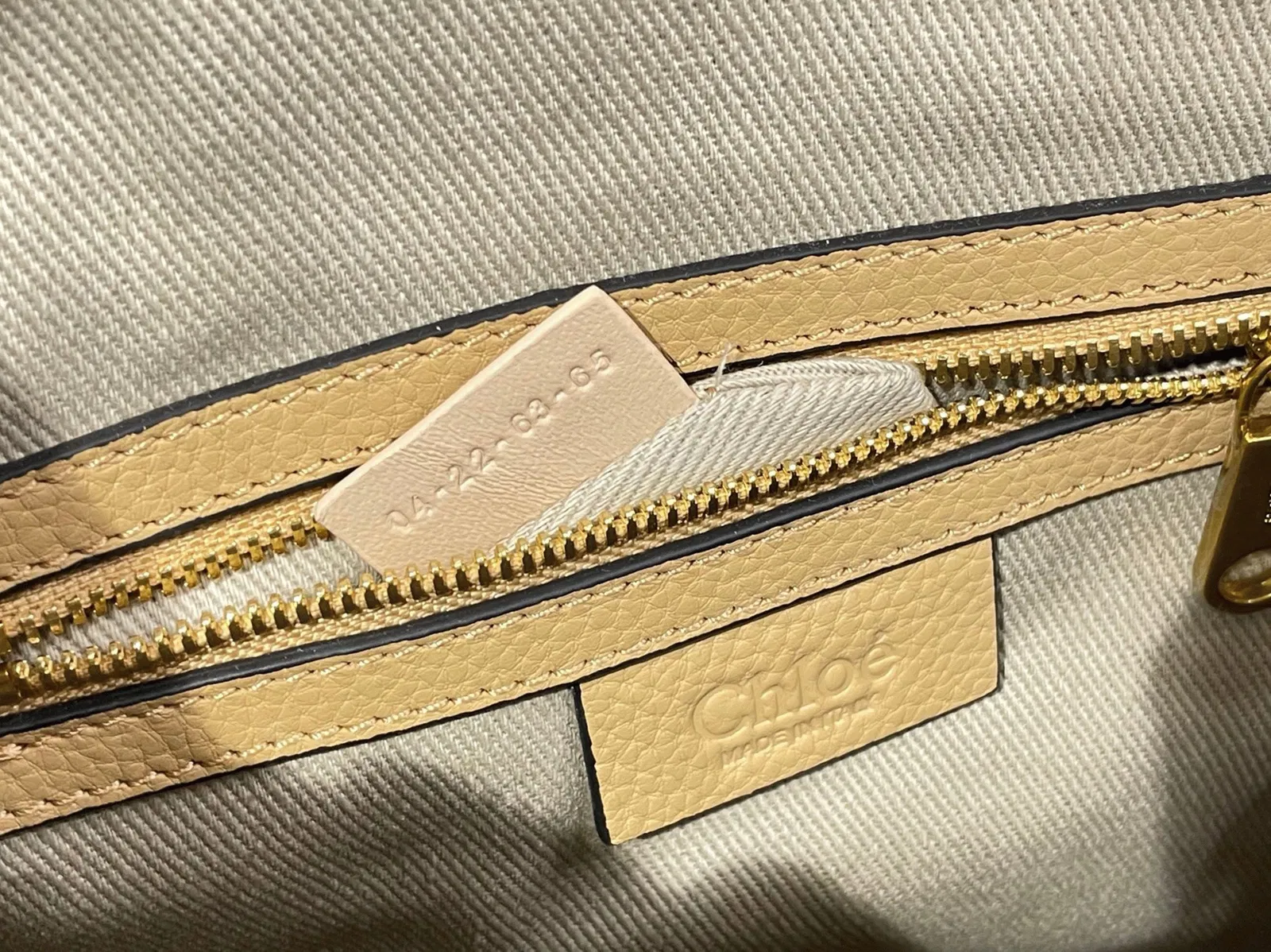Top Quality Fake Chloe Marcie Small Double Carry Bag in Beige Grained Leather — image 4