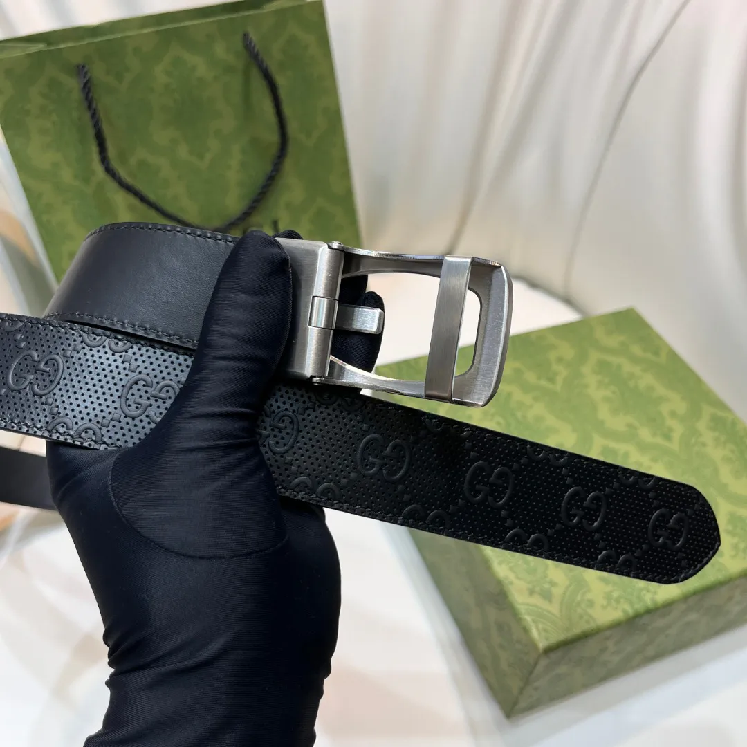 Square G reversible leather belt — image 5