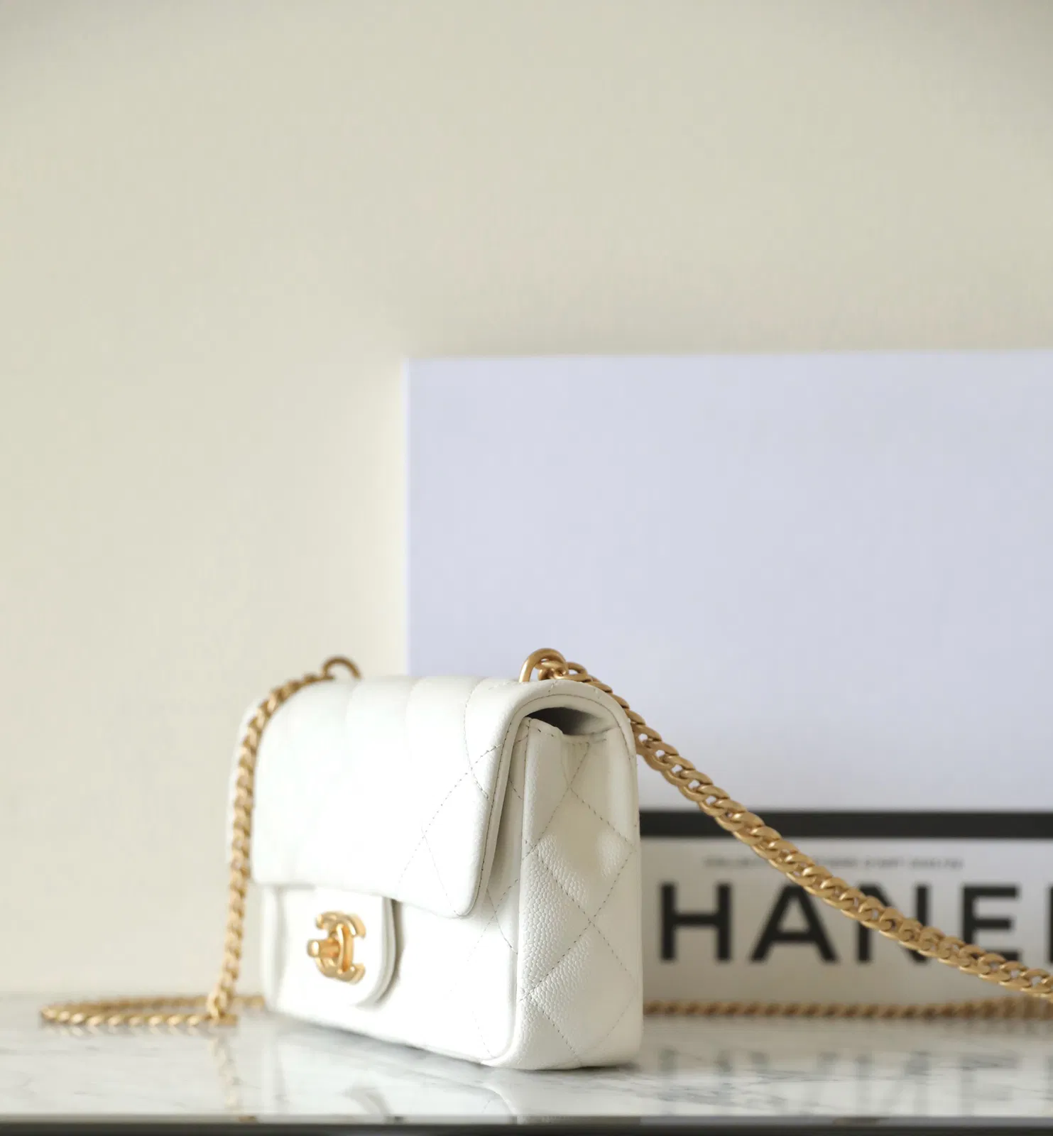 Chanel 24P — image 8