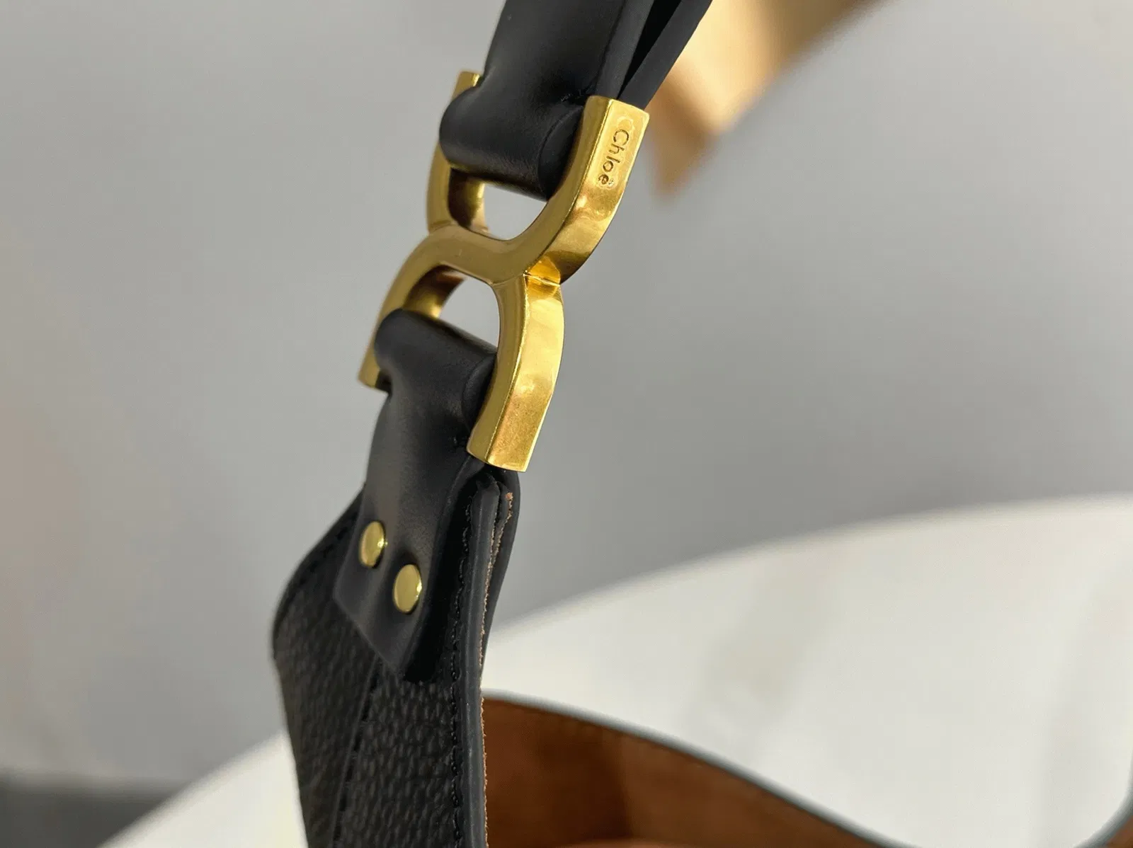 Top Quality Knockoff Previous Previous Chloe Marcie Hobo Bag in Black Grained Leather — image 2