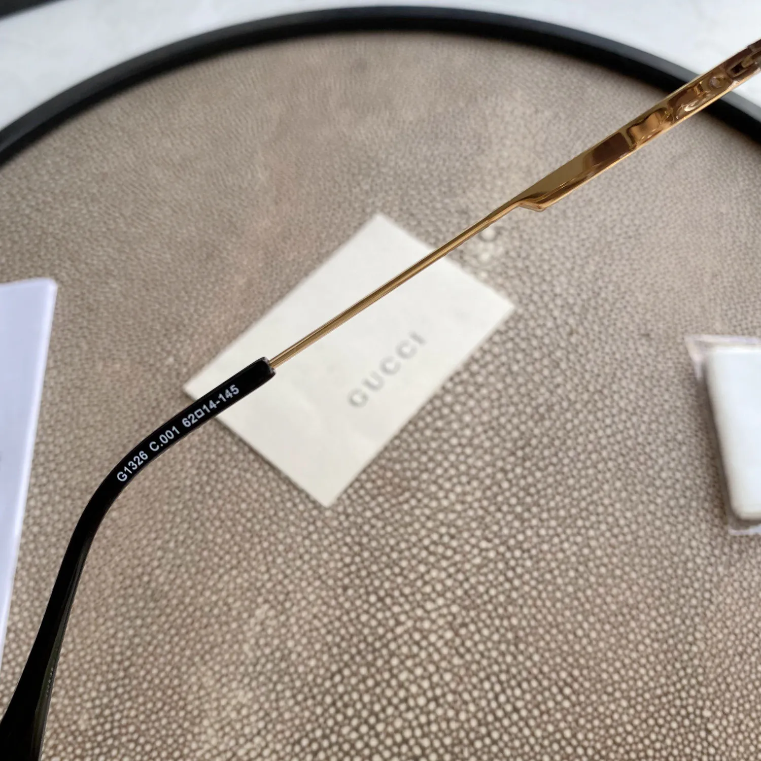 GUCCI SUNGLASSES — image 3
