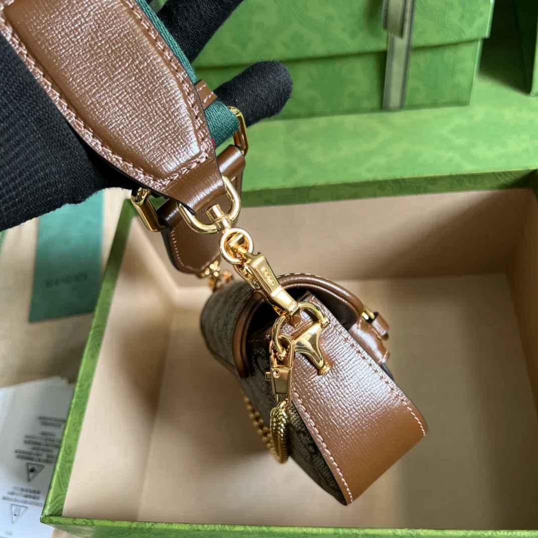 Gucci Horsebit 1955 strap wallet — image 8
