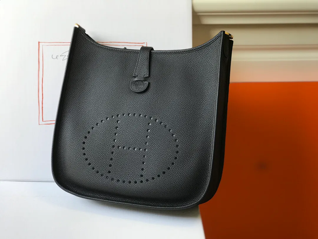 Hermes Evelyne
