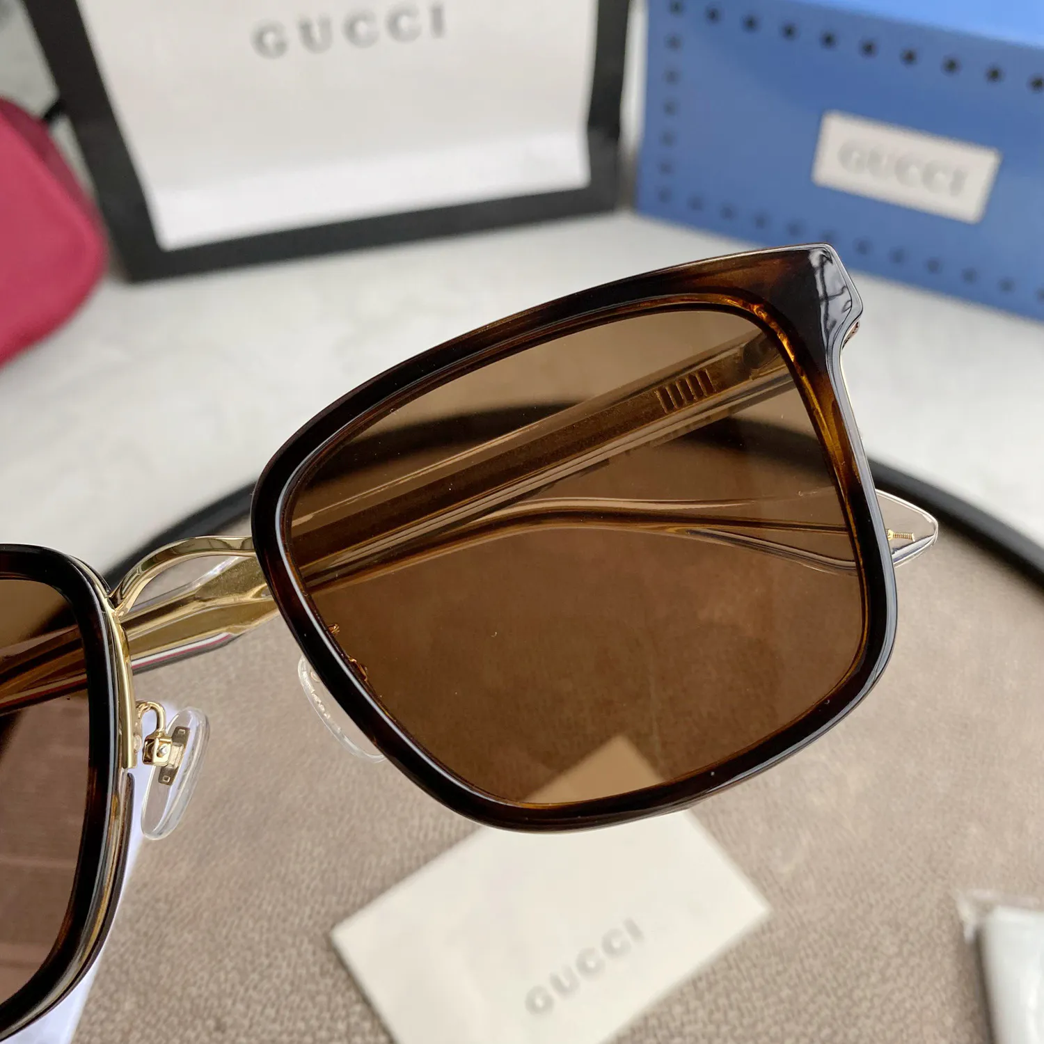 Gucci Eyewear square tinted sunglasses — image 5