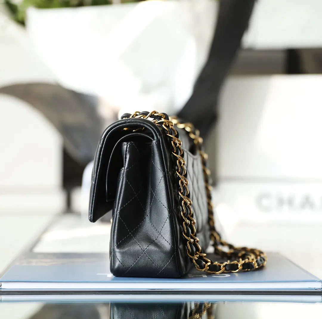 1:1 Top AAA Grade Chanel Classic Flap Bag Medium β image 7