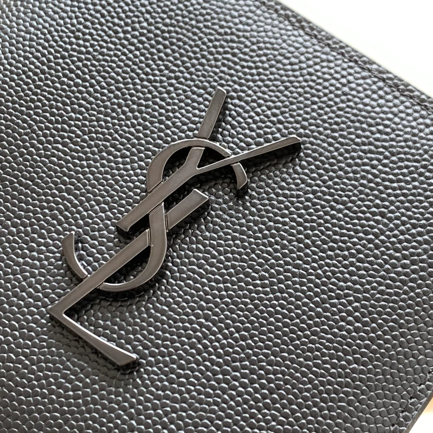 CASSANDRE EAST/WEST WALLET IN GRAIN DE POUDRE EMBOSSED LEATHER — image 8