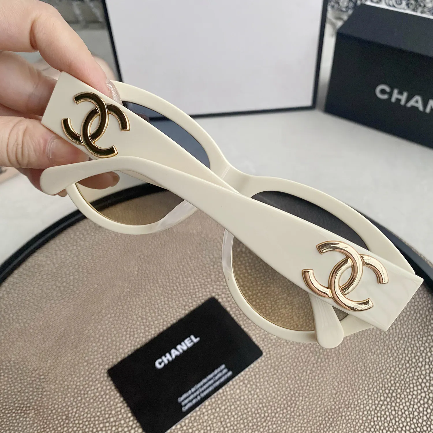 Vintage chanel sunglasses — image 5