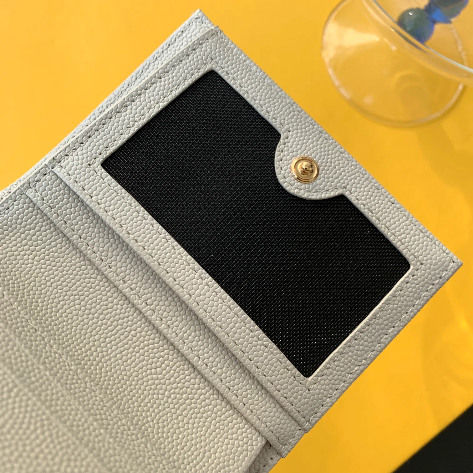 CASSANDRE MATELASSÉ FLAP CARD CASE IN GRAIN DE POUDRE EMBOSSED LEATHER — image 5