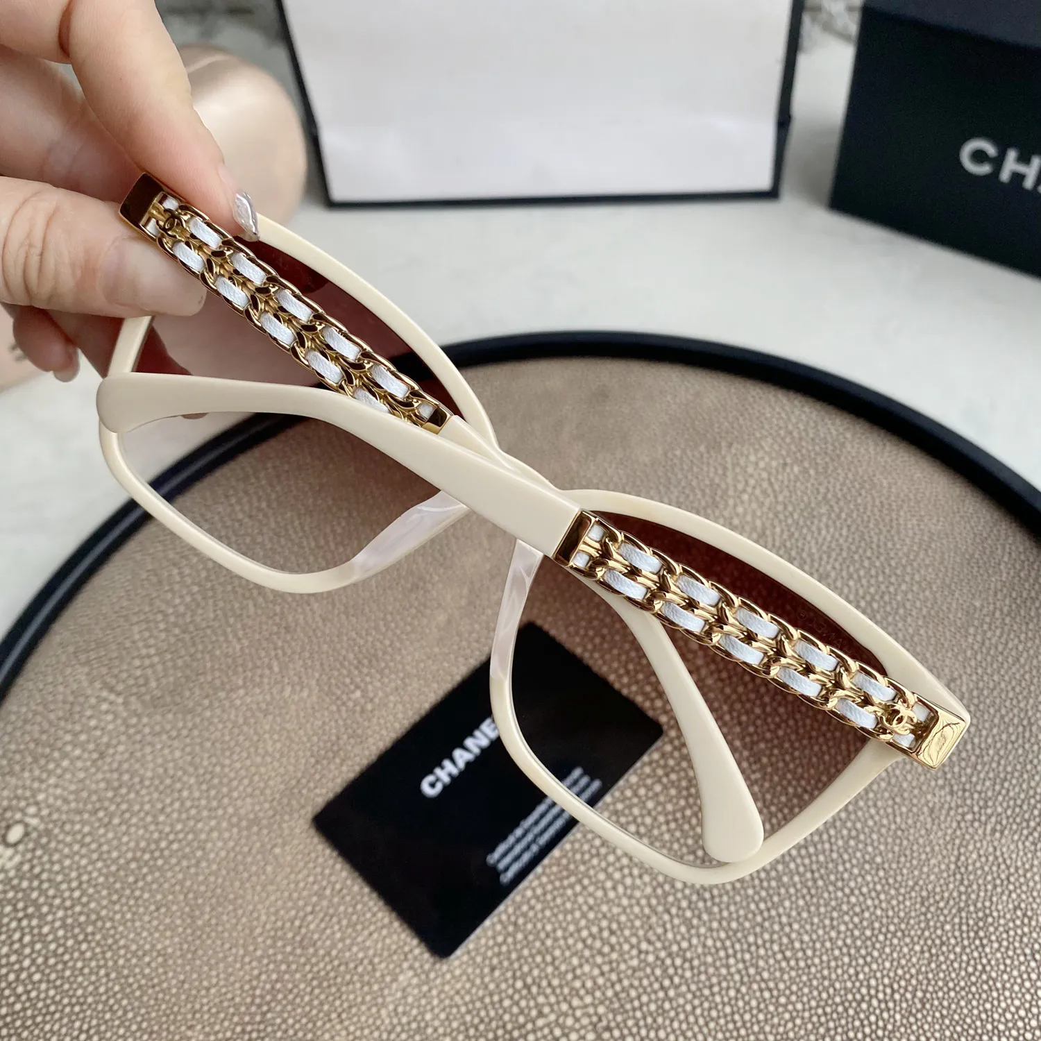 CHANEL Sunglasses — image 6