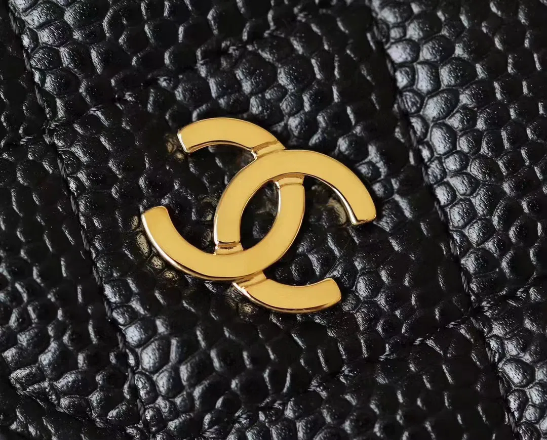 CHANEL WALLET ON CHAIN — image 4
