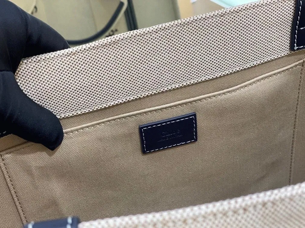 Top Quality Replica Chloe Large Woody Tote Bag in Canvas with Blue Leather Strips — image 6
