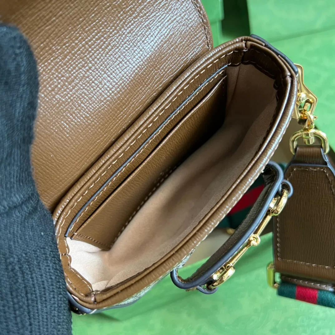 Gucci Horsebit 1955 strap wallet — image 4