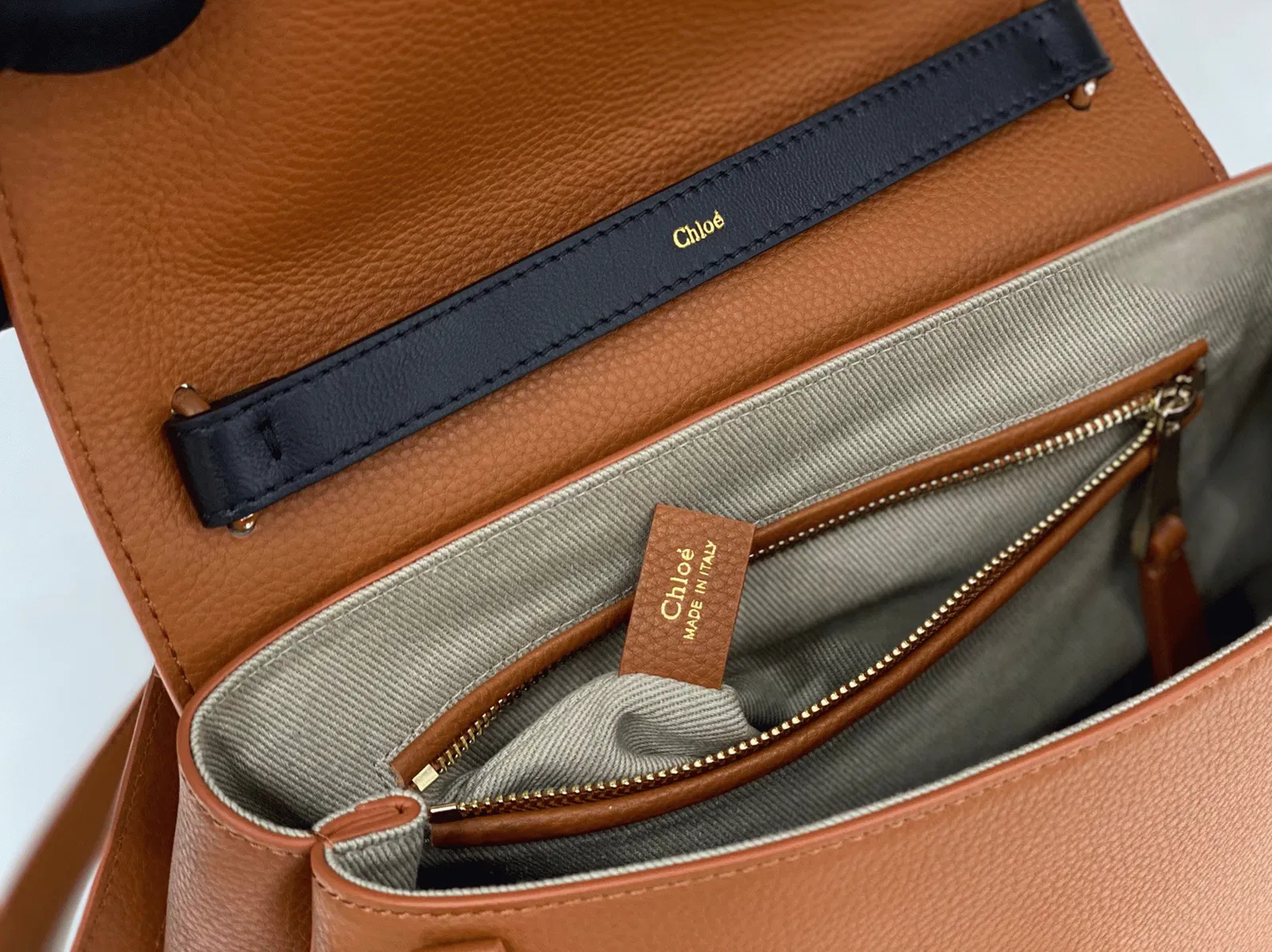 Top Quality Fake Chloe Penelope Medium Shoulder Bag in Brown Grained Calfskin — image 6