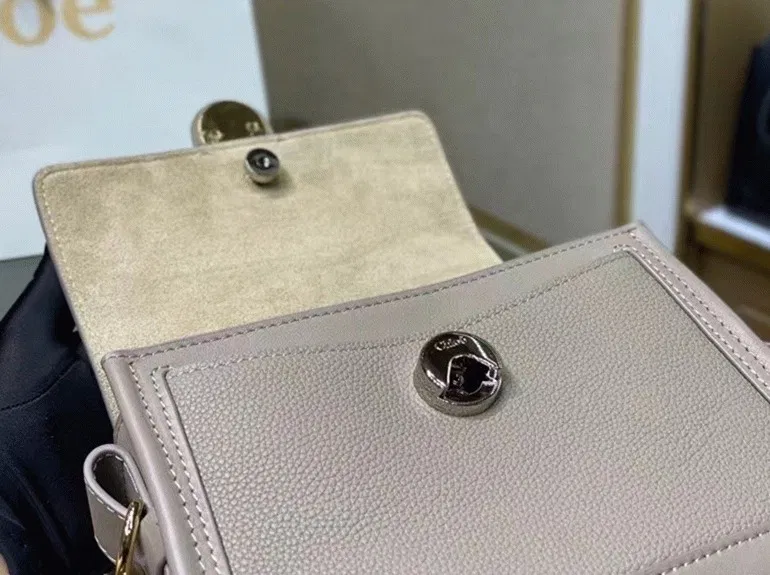 Top Quality Fake Chloe Mini Tess Day Bag In Grey Grained Leather — image 2