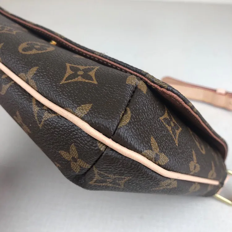 LOUIS VUITTON Musette Tango Short Shoulder Bag — image 4