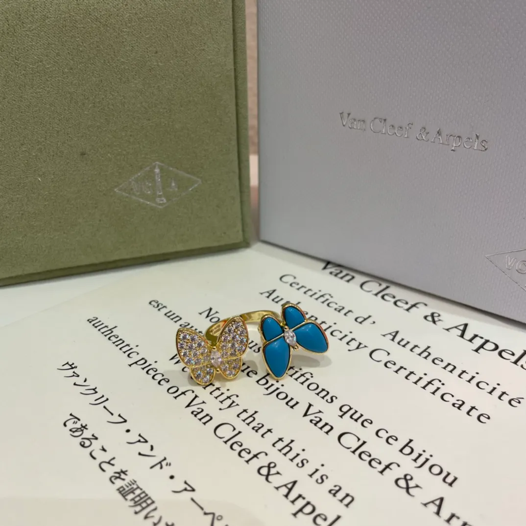 Van Cleef & Arpels Two Butterfly Ring — image 3