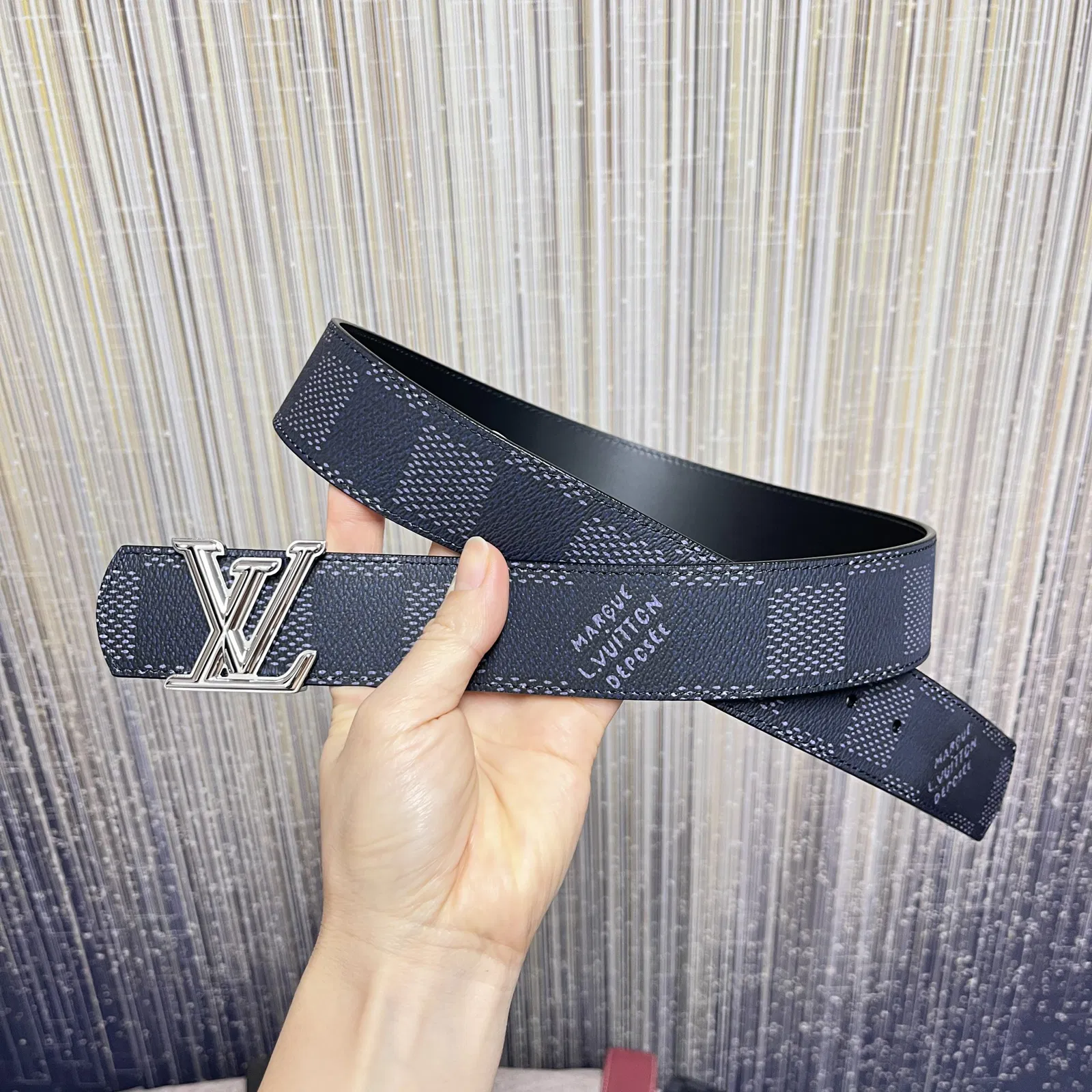 LV Dimension 40mm Reversible Belt — image 7