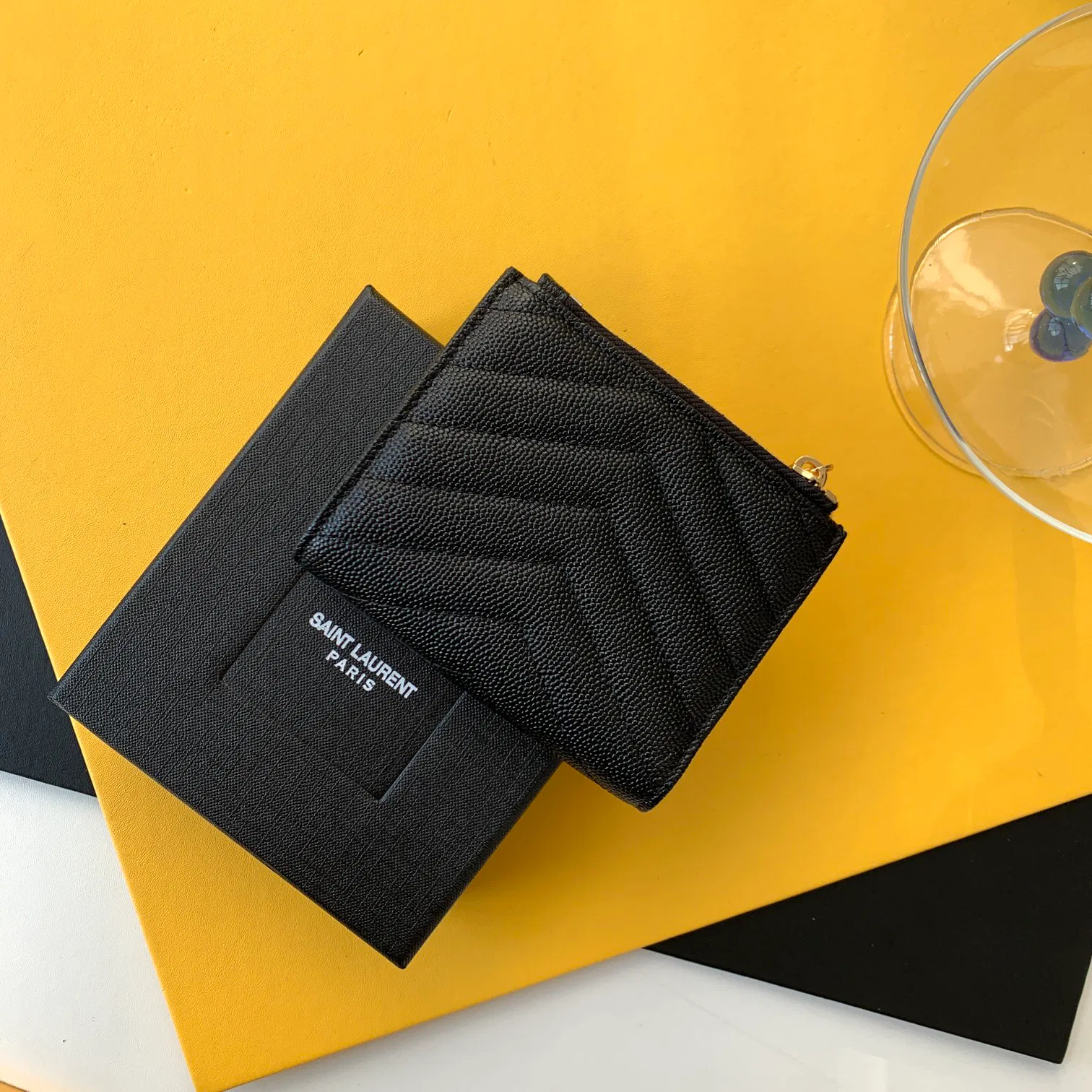 CASSANDRE MATELASSÉ FLAP CARD CASE IN GRAIN DE POUDRE EMBOSSED LEATHER — image 2