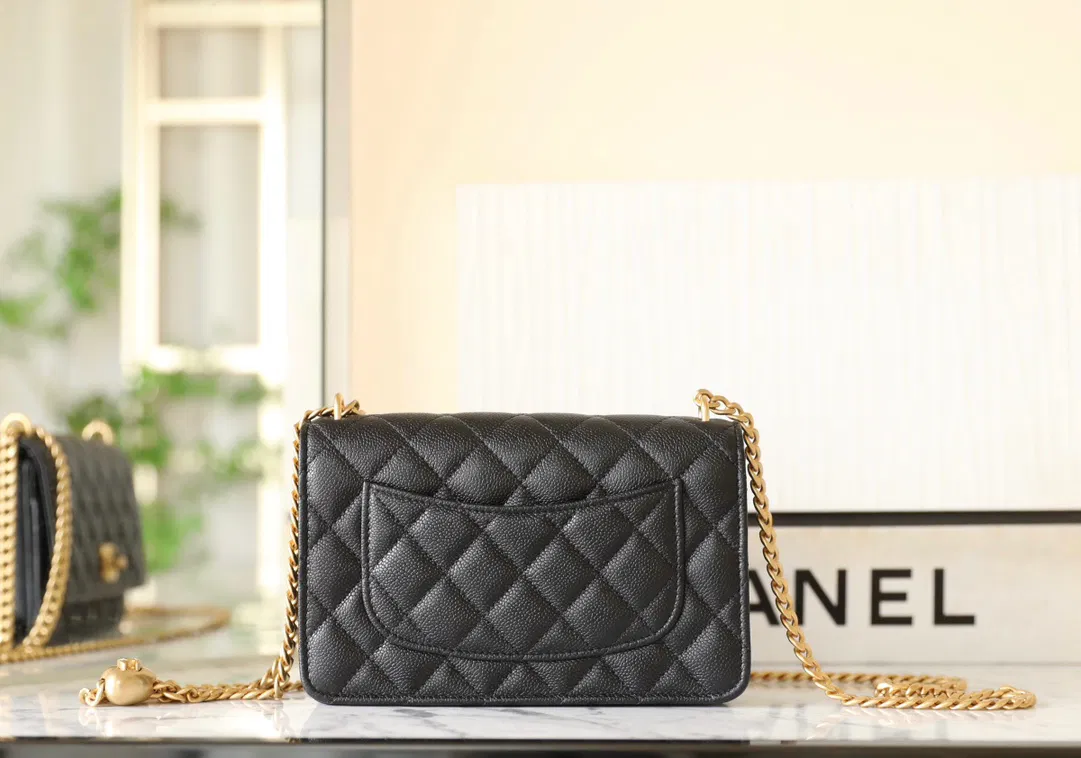 Chanel 24P — image 8