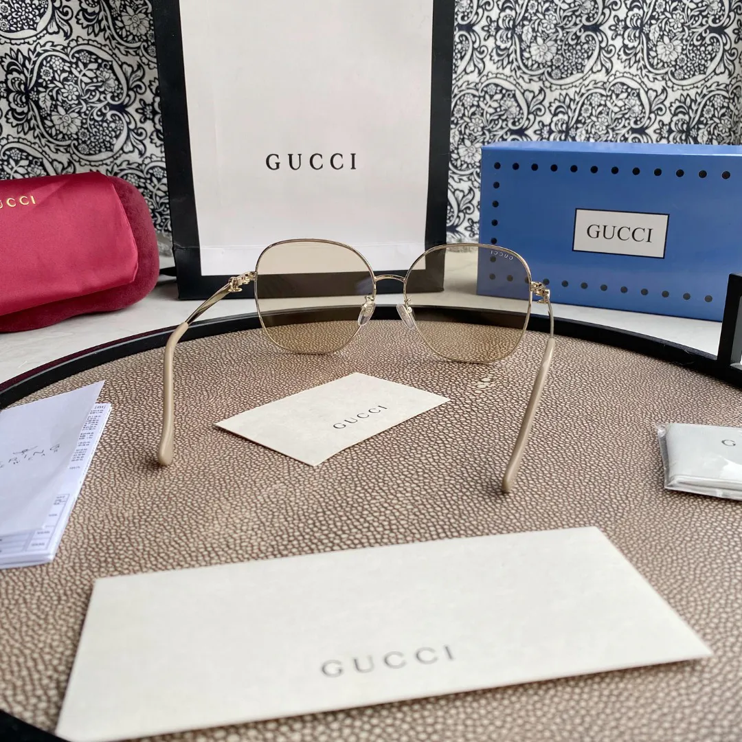 Gucci – GG0724S Gold — image 8