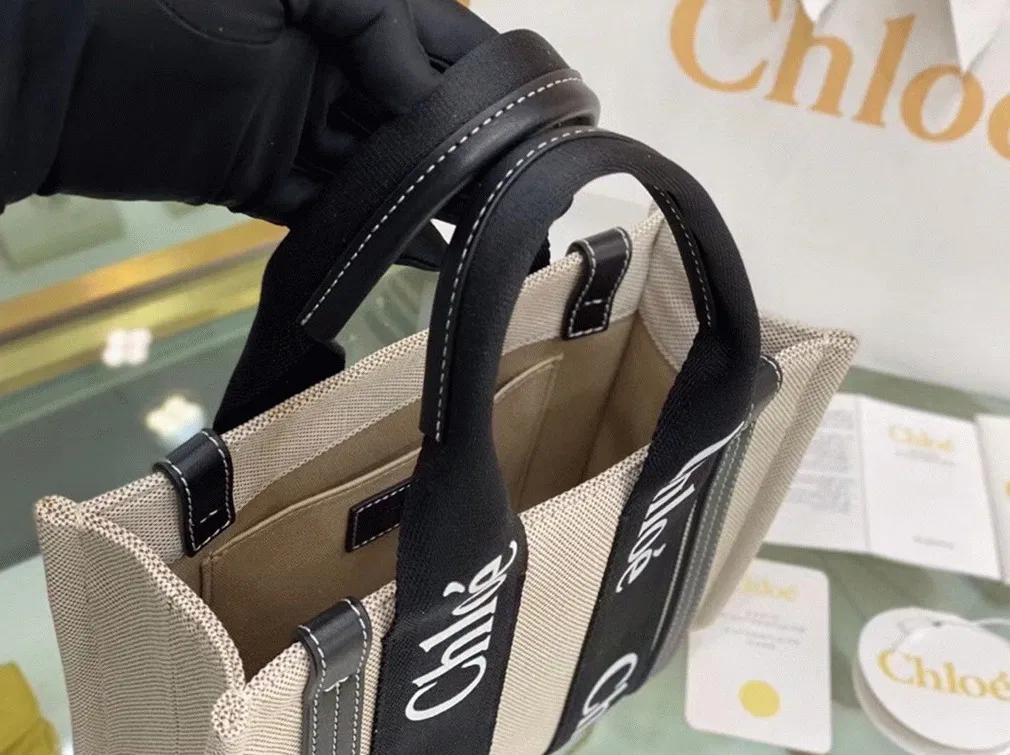 Top Quality Replica Chloe Small Woody Tote Bag in Canvas with Black Leather Strips — image 9