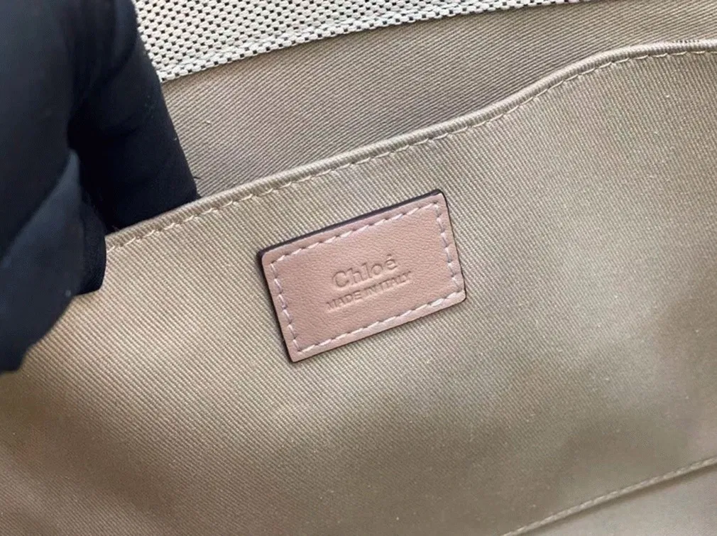 Top Quality Replica Chloe Medium Woody Tote Bag in Canvas with Beige Leather Strips — image 9