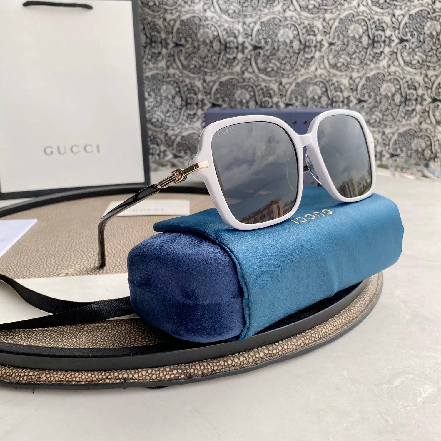 RECTANGULAR FRAME SUNGLASSES — image 2