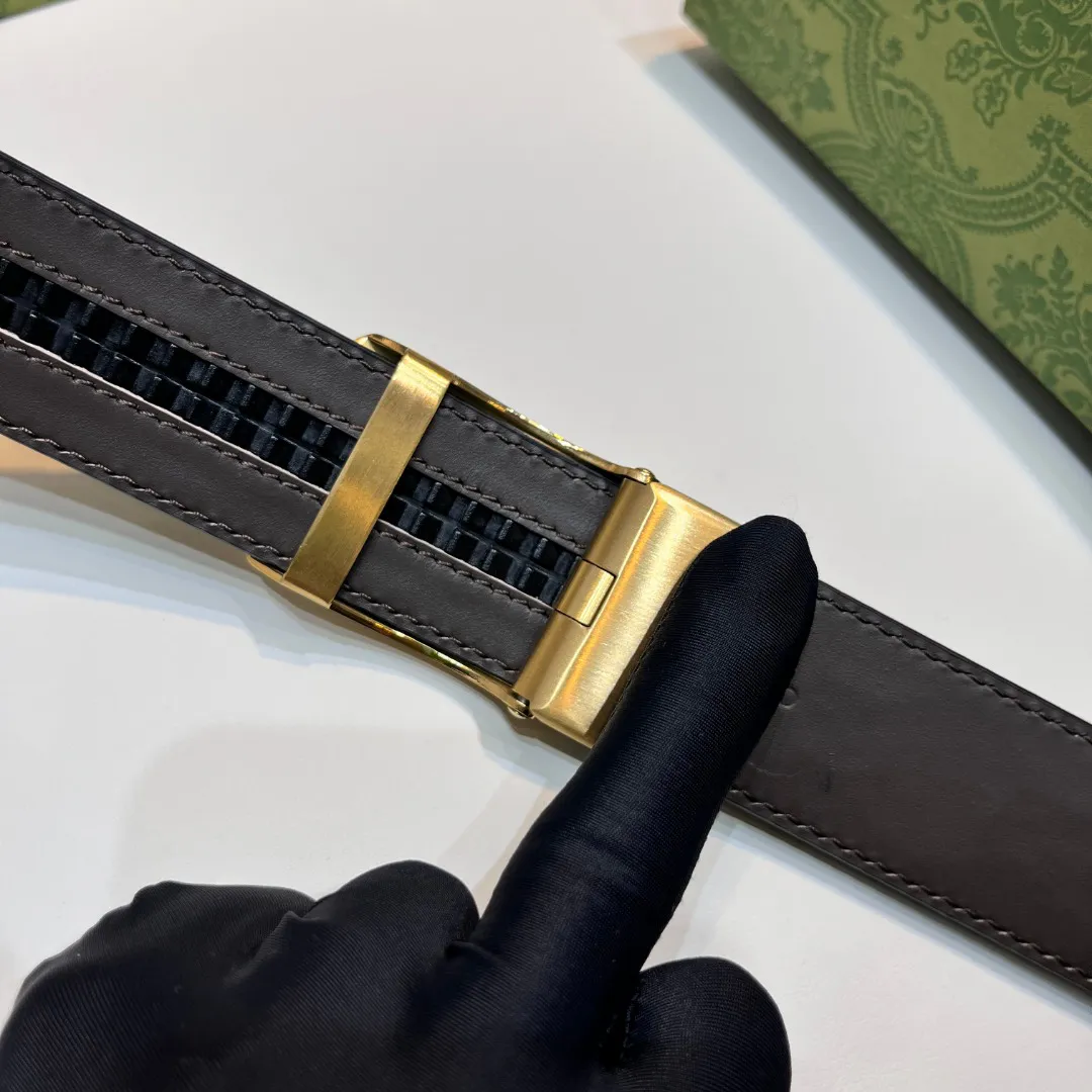Square G reversible leather belt — image 6