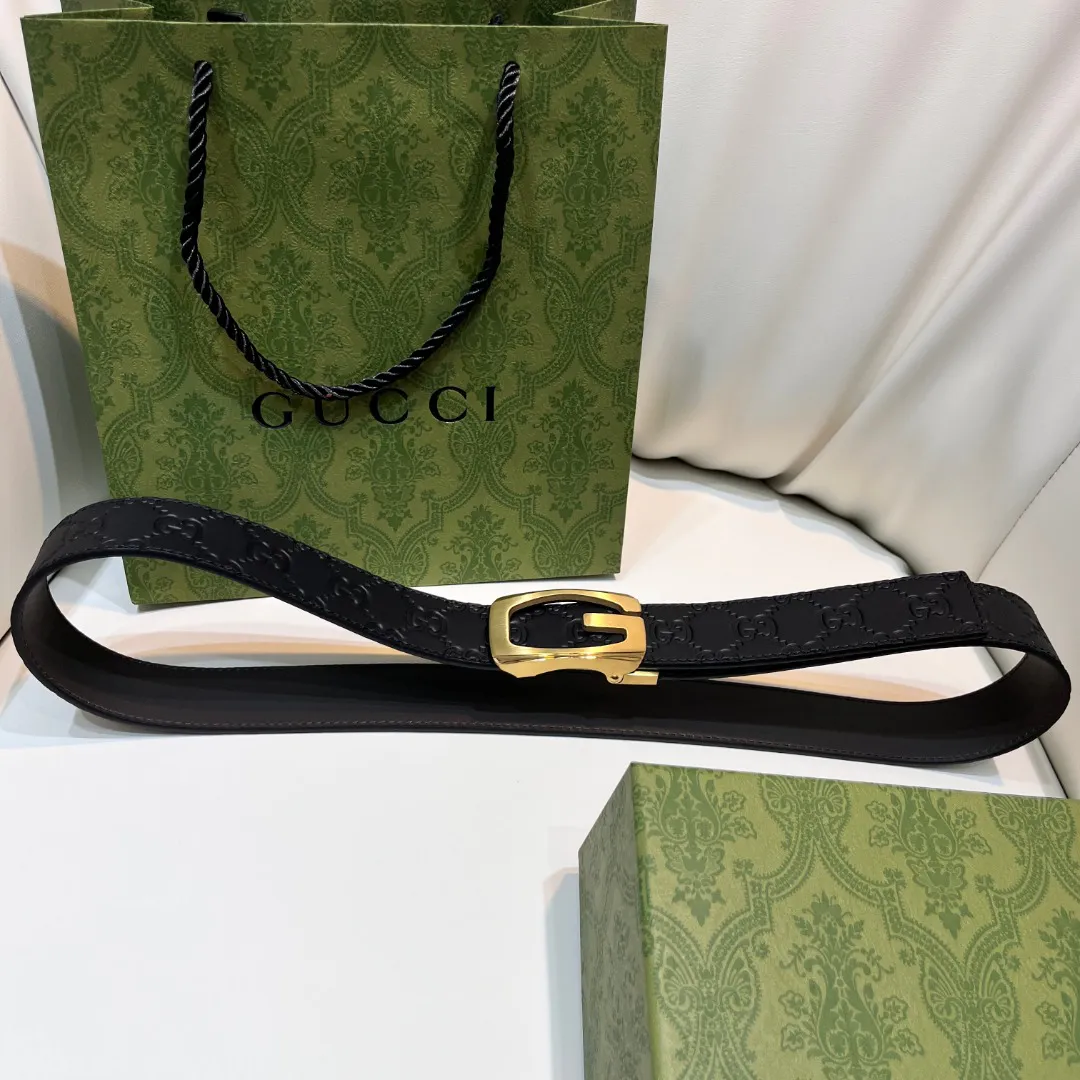 Square G reversible leather belt — image 9