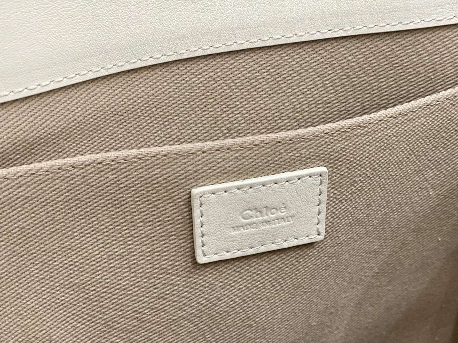 Top Quality Fake Chloe Woody Medium Tote Bag In White Calfskin — image 6