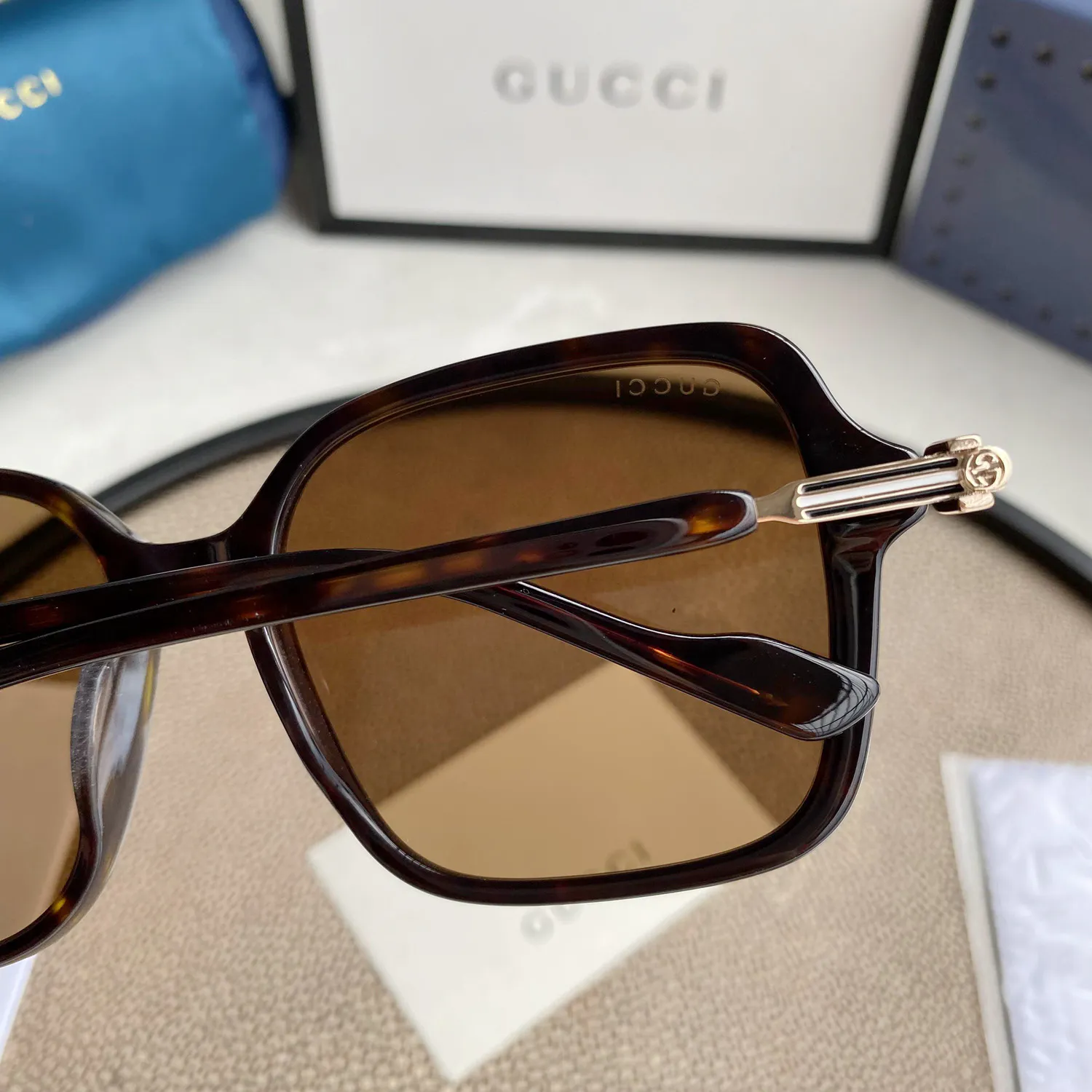RECTANGULAR FRAME SUNGLASSES — image 4