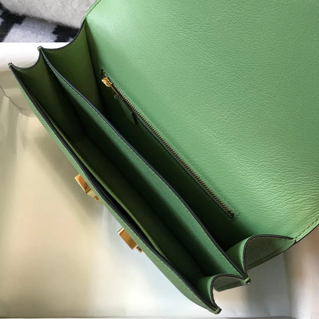 Hermes Constance — image 9