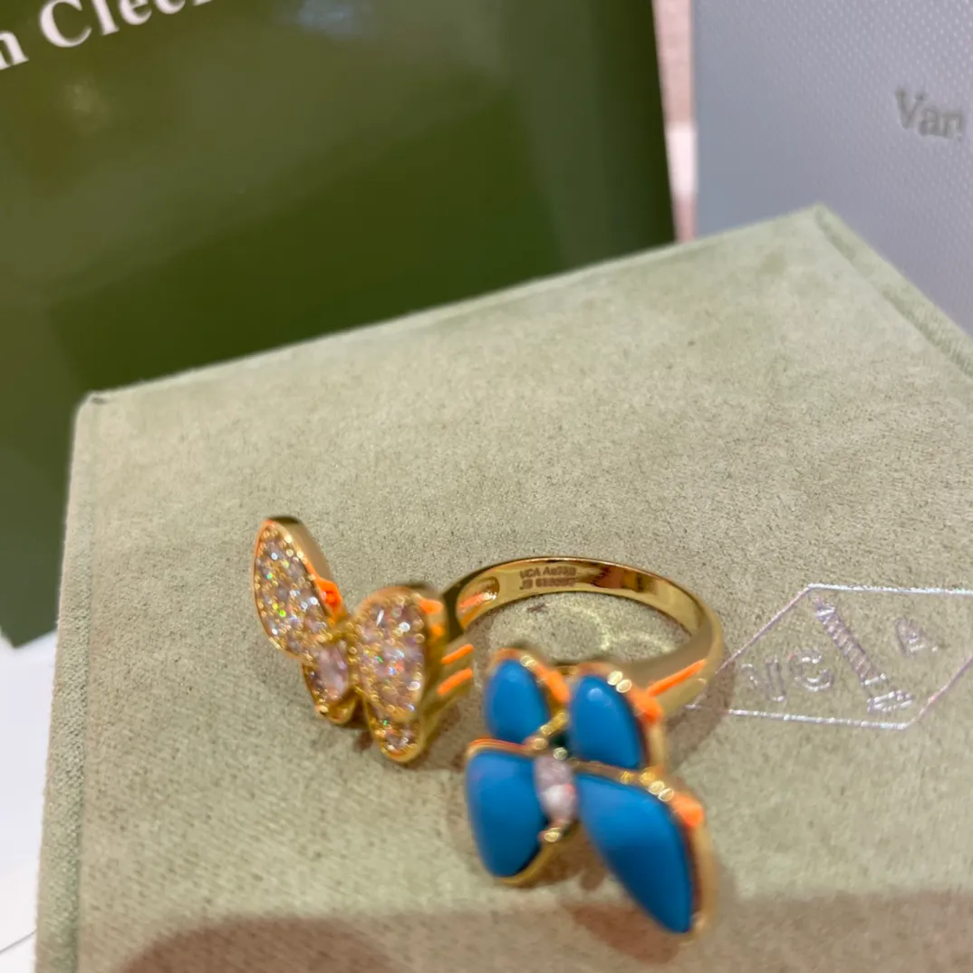 Van Cleef & Arpels Two Butterfly Ring — image 9