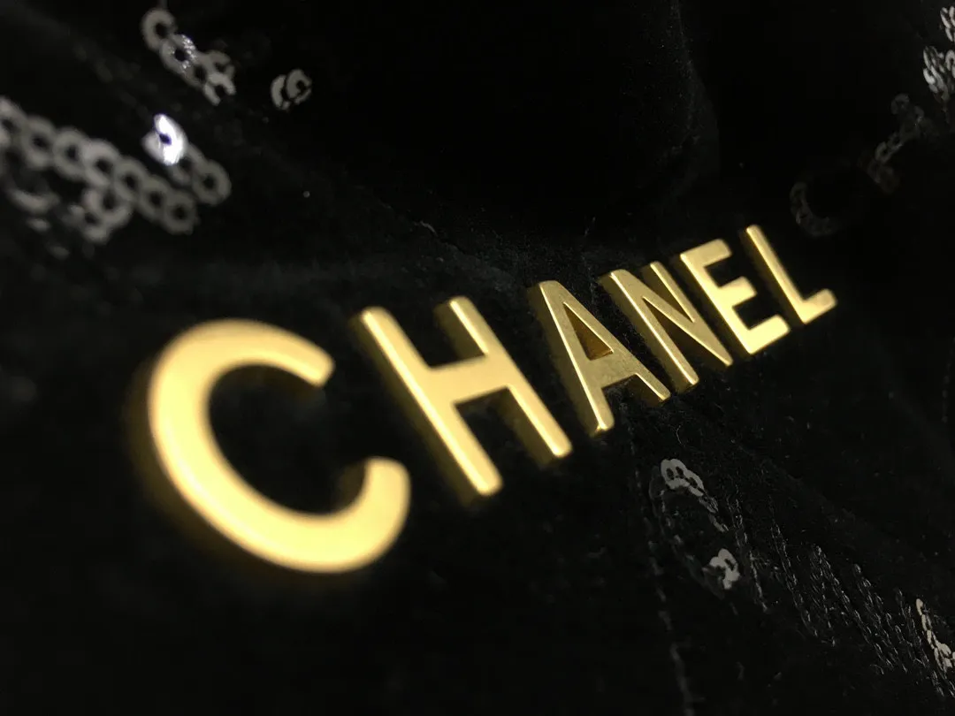 CHANEL 22 — image 8