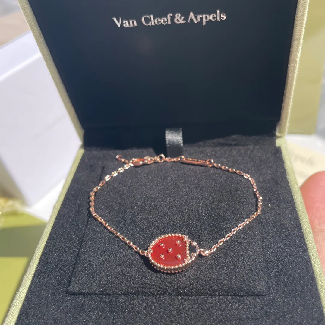 Van Cleef Lucky Spring Bracelet — image 4