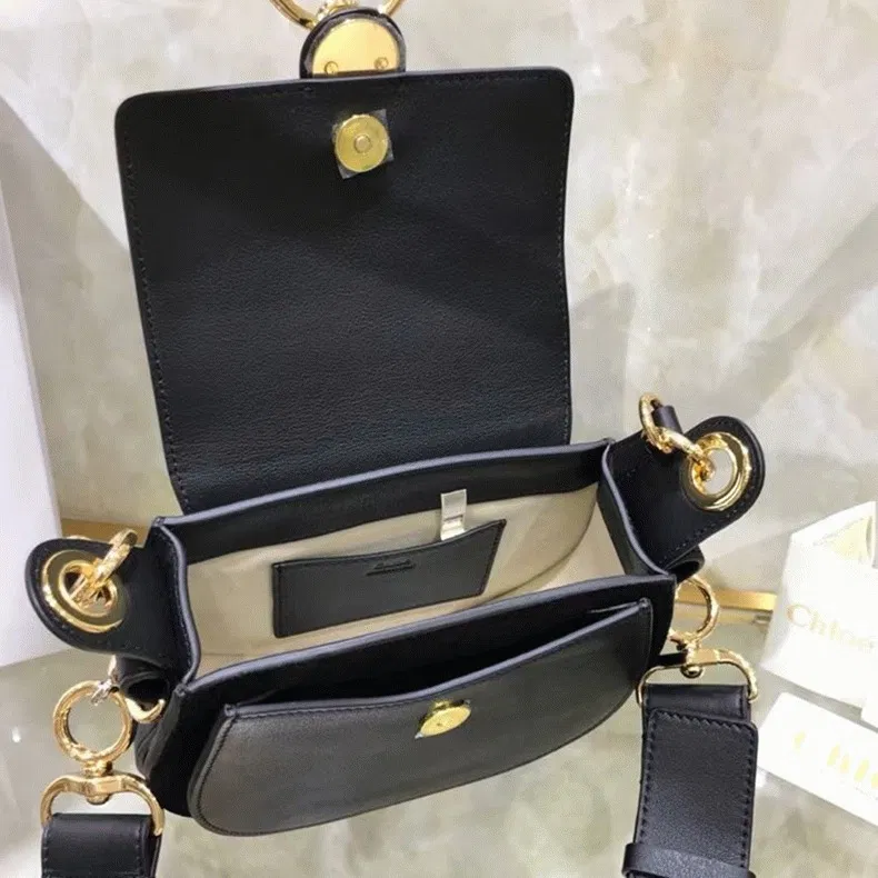 Top Quality Knockoff Chloe Small Tess Shoulder Bag In Black Calfskin — image 4
