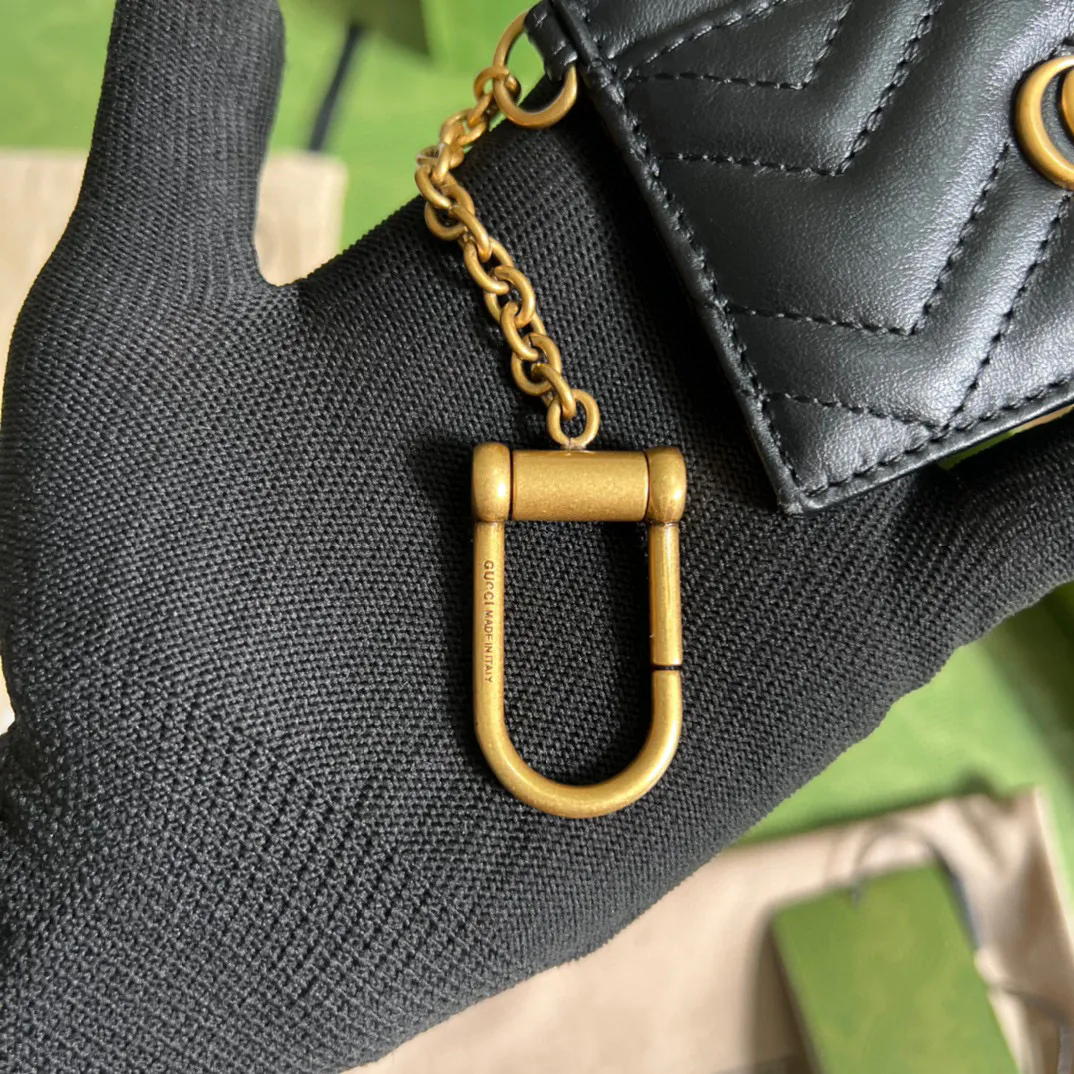 Gucci Keychain Wallet — image 4