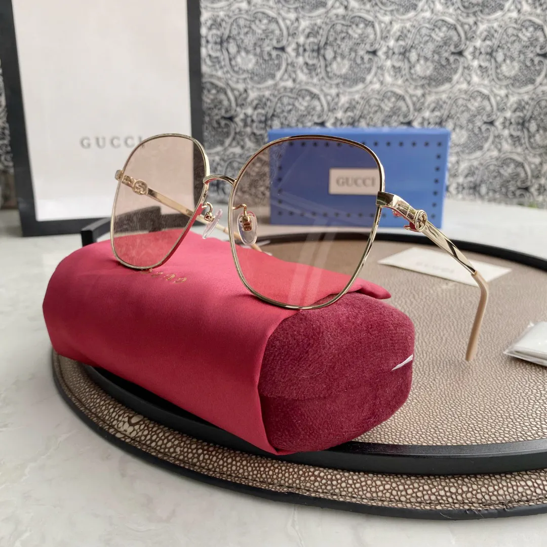 Street Style Sunglasses — image 2