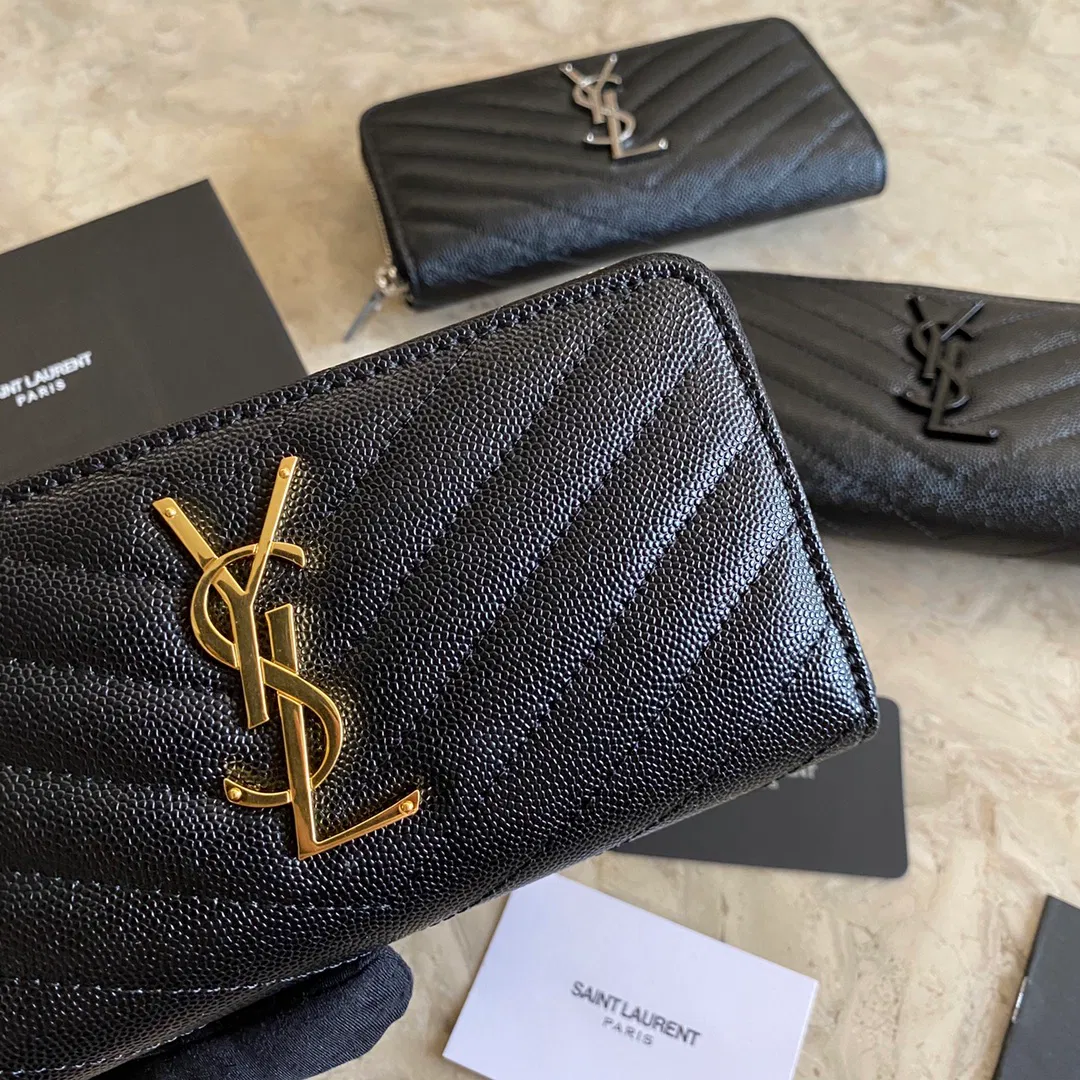 MONOGRAM CARD CASE IN GRAIN DE POUDRE EMBOSSED LEATHER — image 2