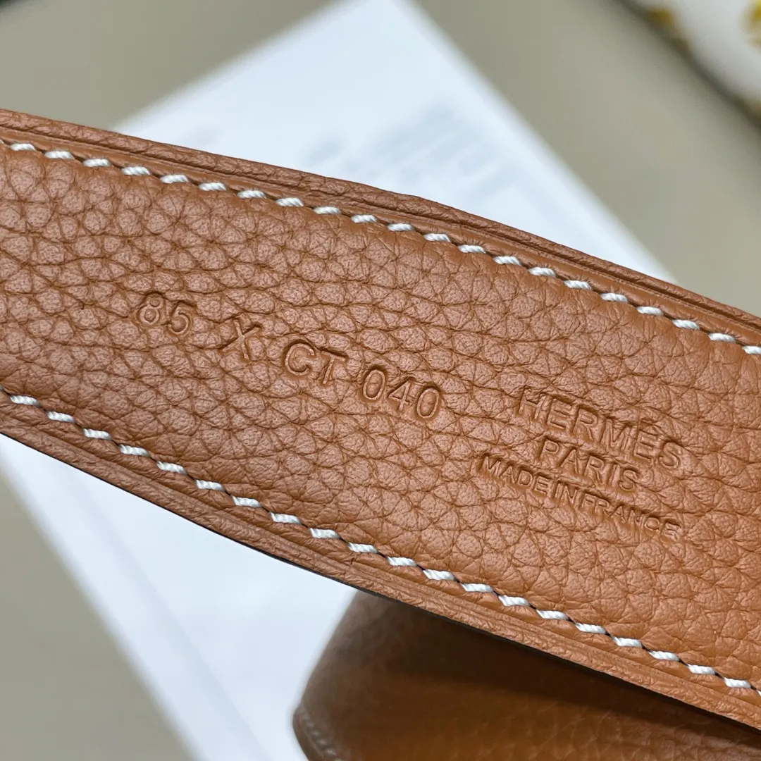 Hermès Cowhide Belt — image 2