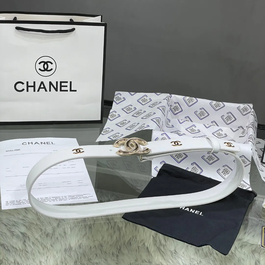Chanel Red Patent Leather CC Logo Belt — image 2