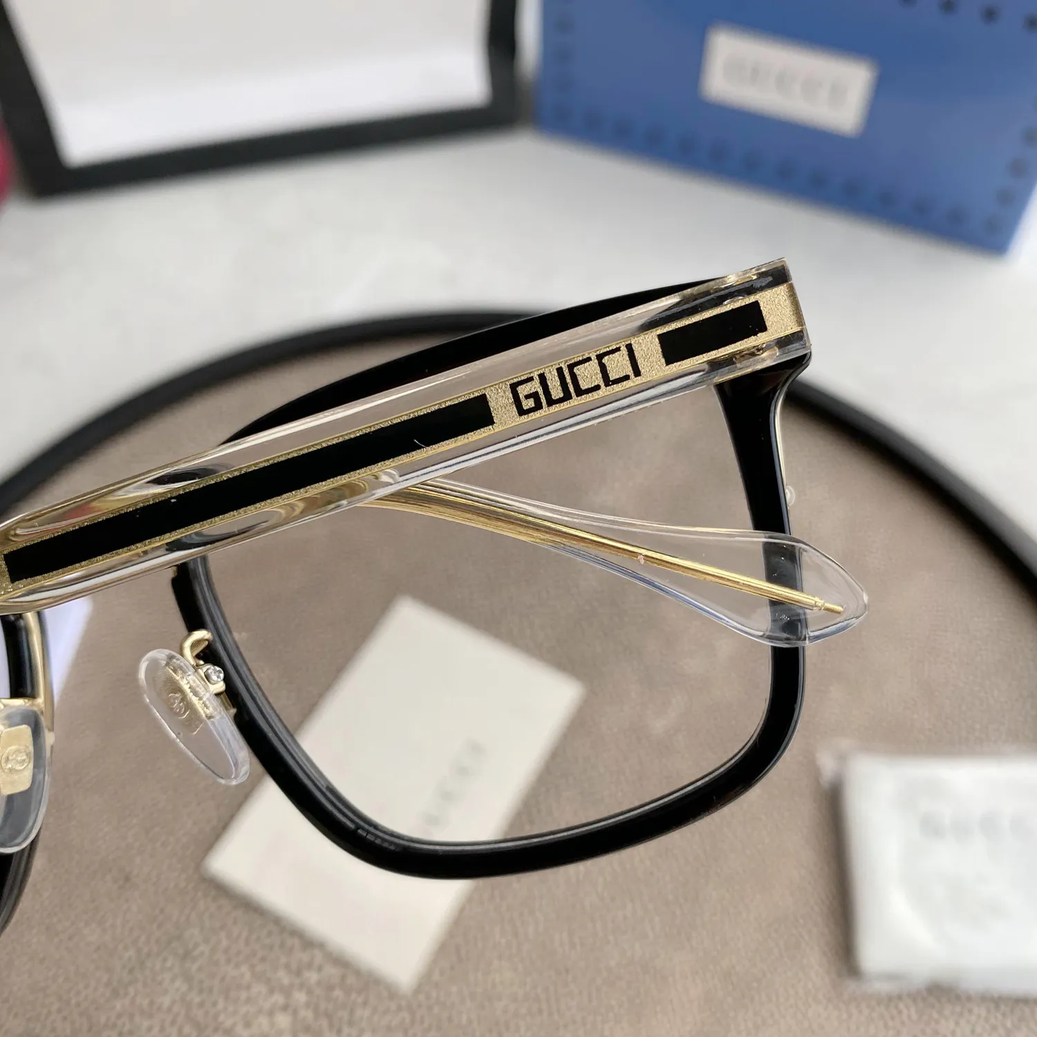 Gucci Eyewear square tinted sunglasses — image 4