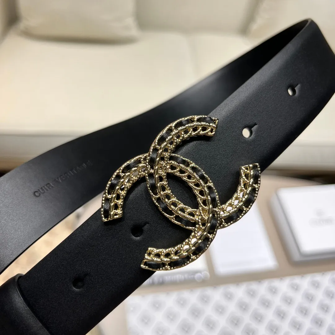 Chanel leather belt — image 2