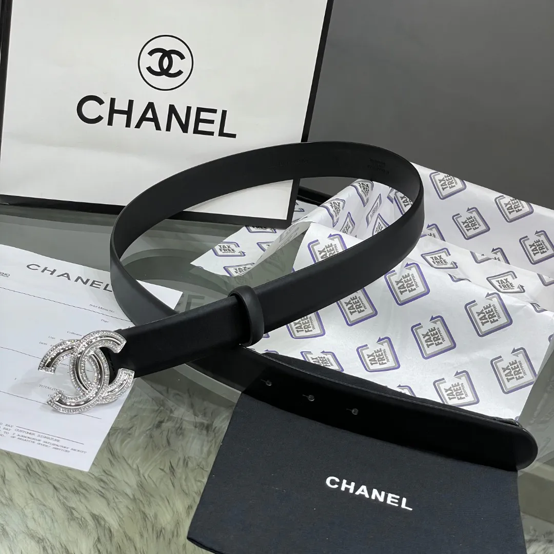 Chanel Red Patent Leather CC Logo Belt — image 6