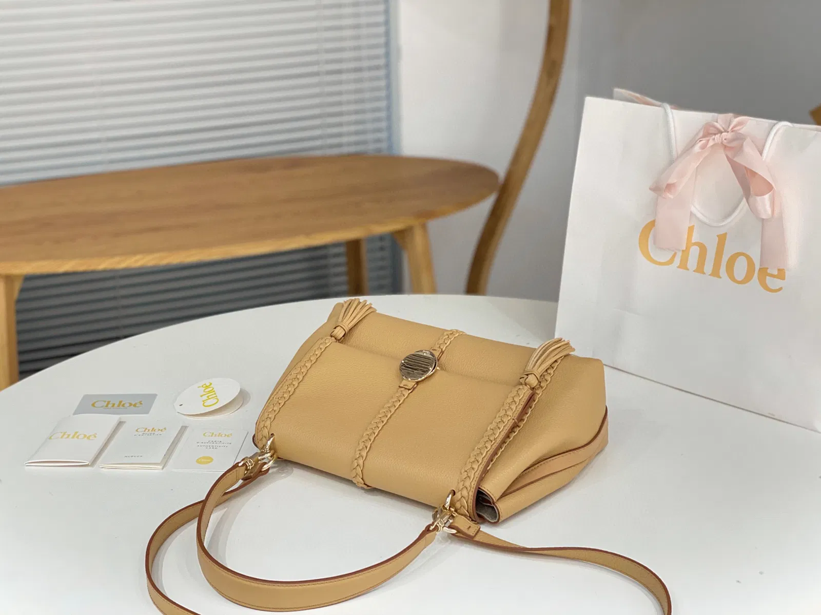 Top Quality Replica Chloe Penelope Medium Shoulder Bag in Beige Grained Calfskin — image 5