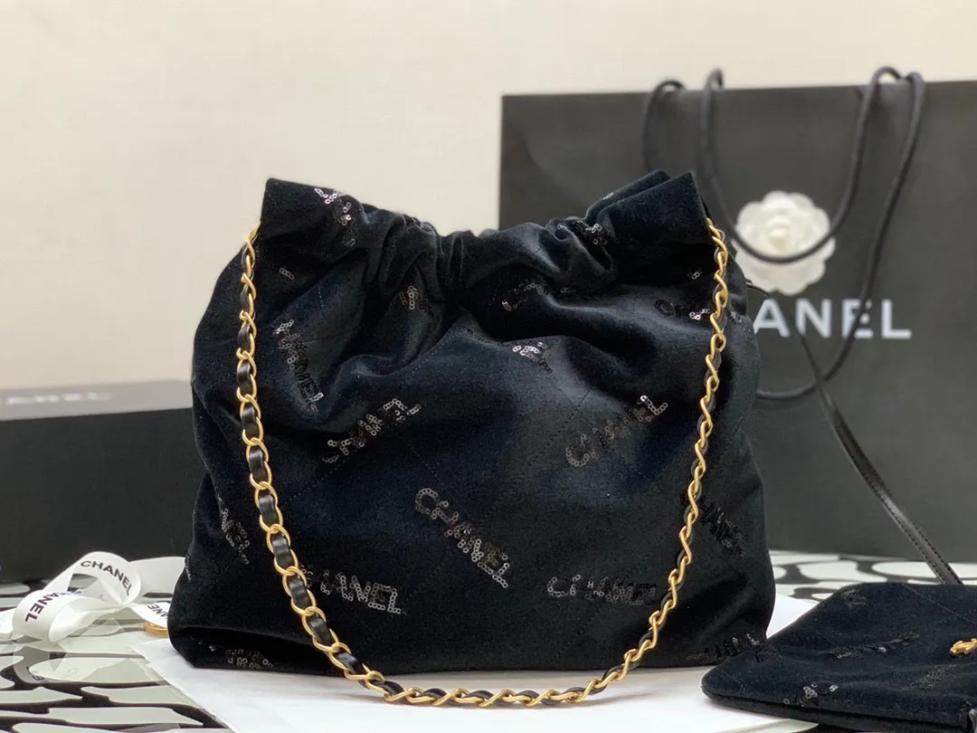 CHANEL 22 — image 4