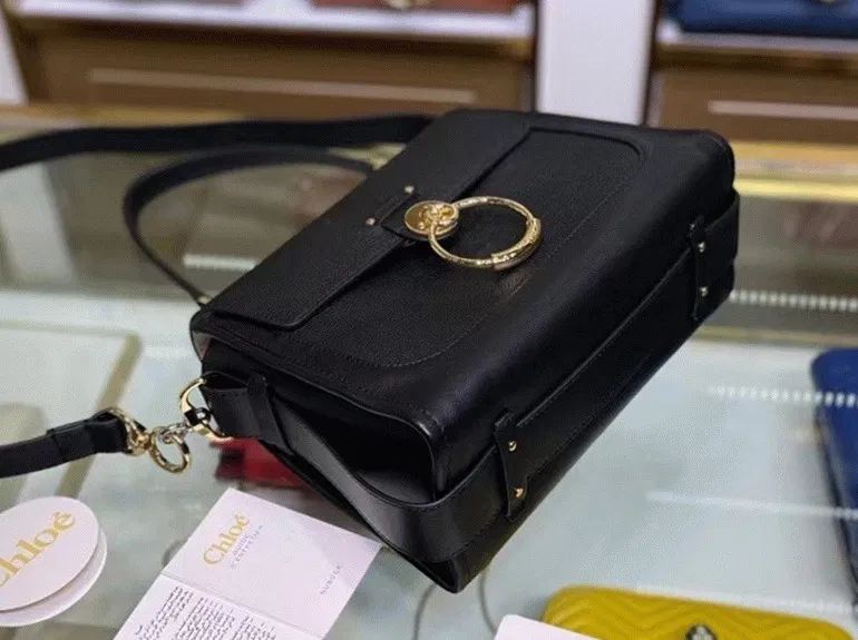 Top Quality Knockoff Chloe Small Tess Day Bag In Black Grained Leather — image 10